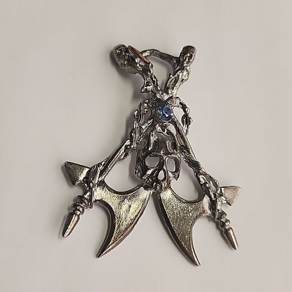 VTG Gothic Skulls Crossed Axes Blue Rhinestone Crystal Silver Pewter JPI Pendant - Picture 1 of 5